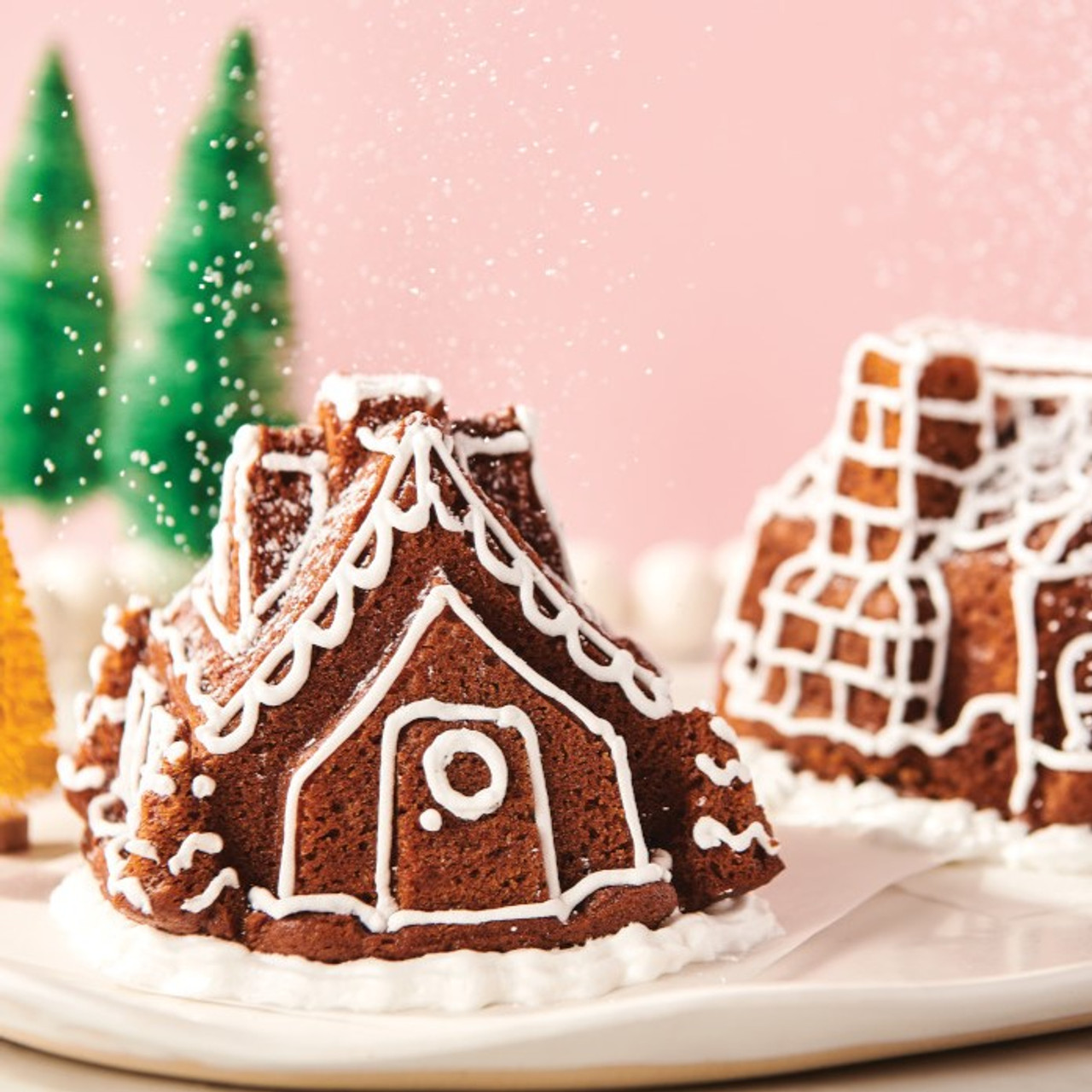 Leisure Shopping Gingerbread House Bundt Cake, nordic ware gingerbread house  bundt pan