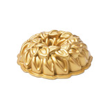 Laurel Wreath Bundt Pan