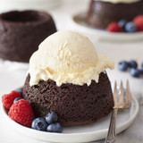 Brownie sundae made in King Arthur Brownie Bowl Pan
