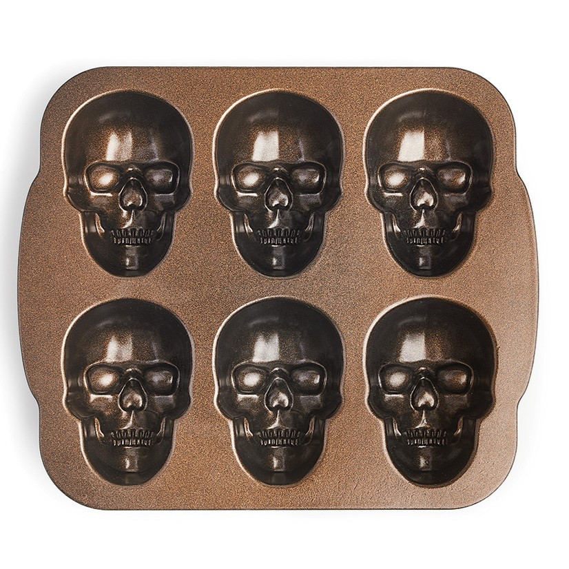 Haunted Skull Cakelette Pan | King Arthur Baking Company