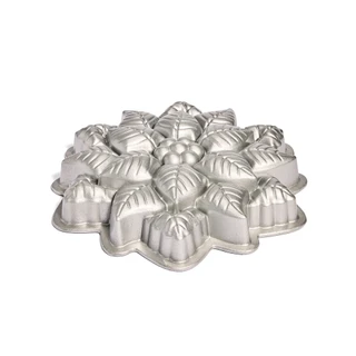 Poinsettia Pull Apart Pan