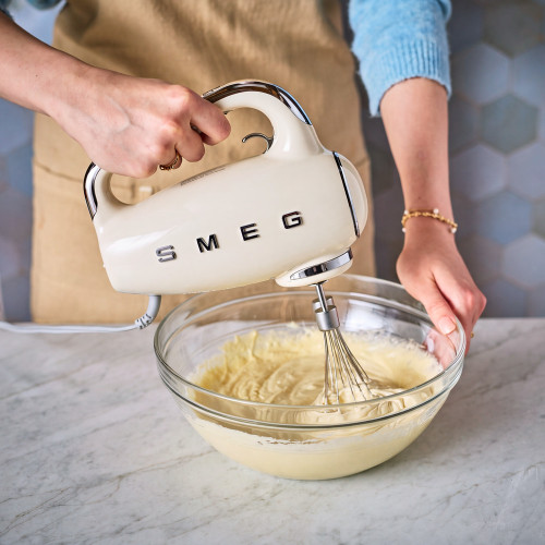 Smeg Hand Mixer