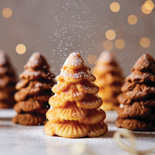 Evergreen tree cakelettes made with Evergreen Cakelette Pan
