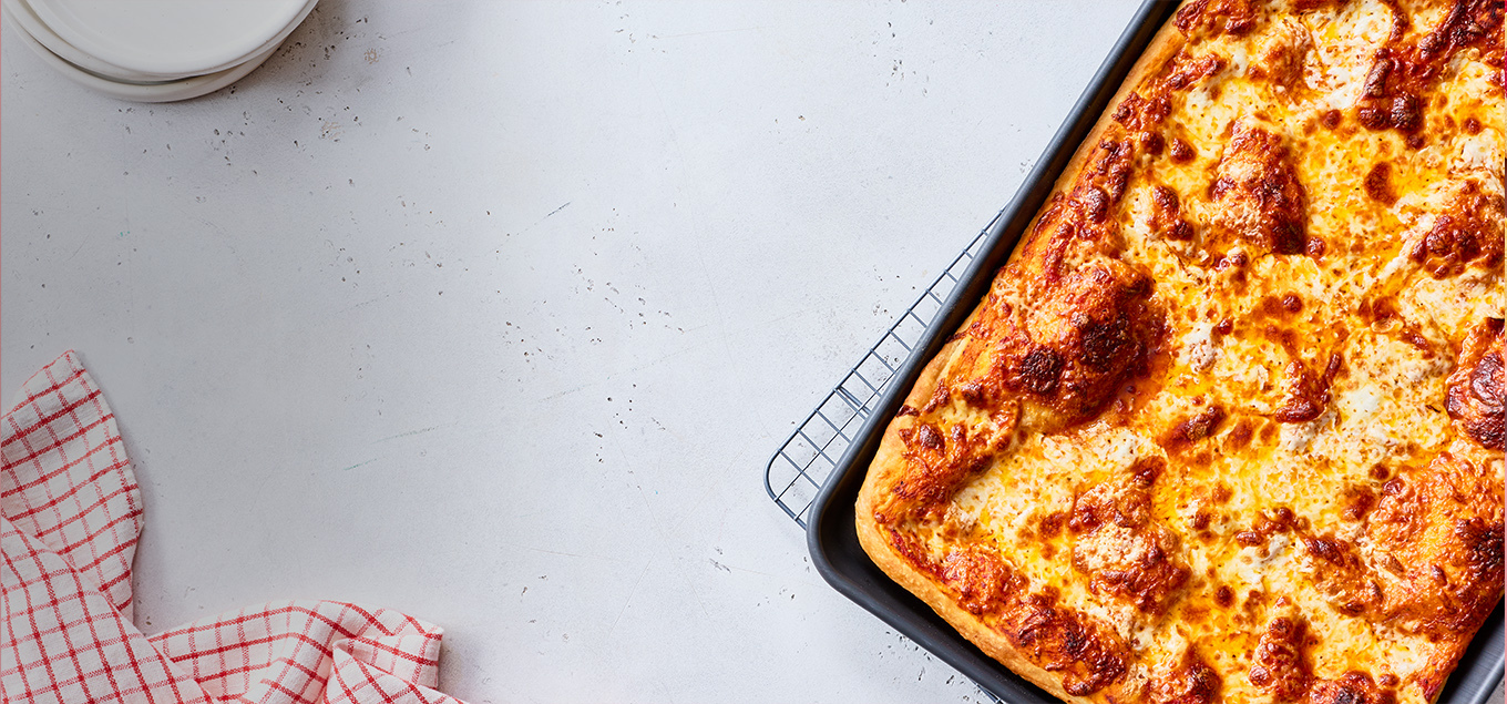 Flaky Puff Crust Pizza made easy