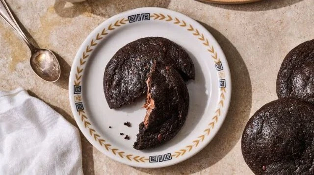 Gluten-Free Nutella-Filled Cookies