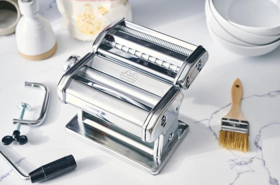 How to clean a pasta maker