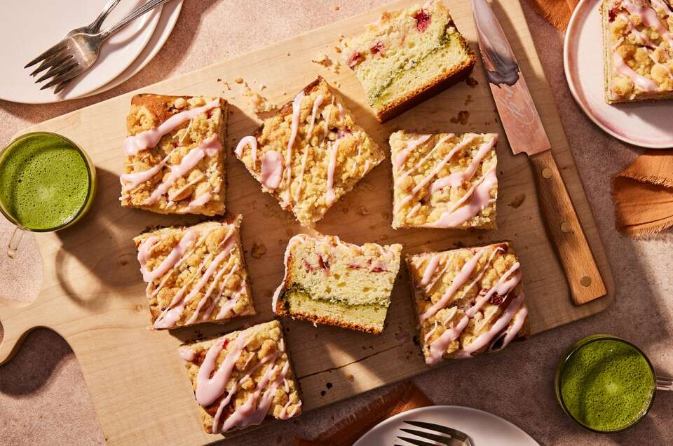 Strawberry Coffee Cake with Matcha Filling