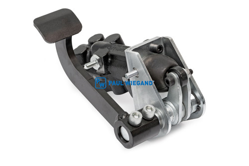 Bremsventil Bucher Municipal Citycat 5006 komplett Bremsanlage  (68044366)