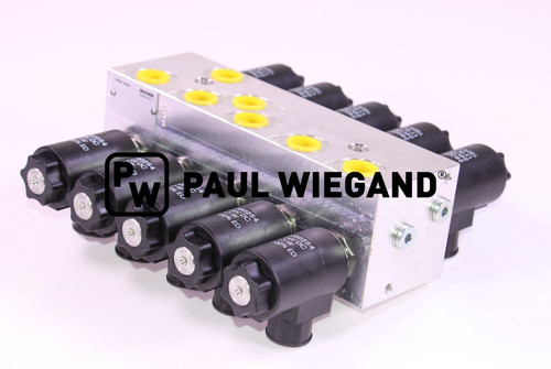 Steuerblock Bucher Municipal Citycat 5000 Frontbesen 5-fach (68042001)