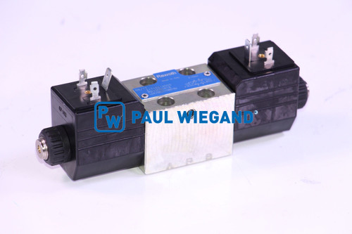 Magnetventil Johnston C200 komplett Steuerblock Kehrwerk 12VDC  (67024060) Magnetventil Johnston C200 komplett Steuerblock Kehrwerk 12VDC  (67024060)