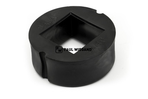 Adaptador barredora Faun eje barredor rodillo D: 84 d: 40x40 (51990132)