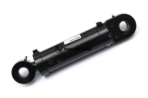 Cilindro hidráulico HS Fahrzeugbau HSS650 con sistema de medición de longitud Primer plano del brazo oscilante (05017562)