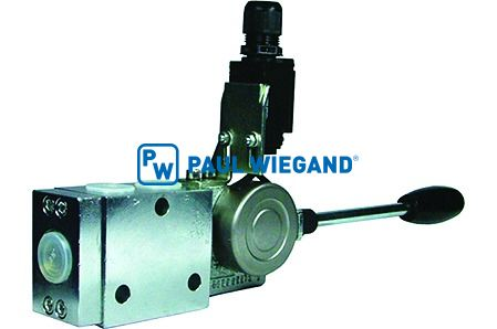 Wegeventil Faun Rotopress Handventil Heckteilbetätigung  (01011010)