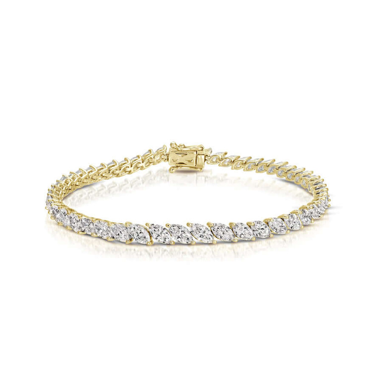 Leaning Style Marquise Diamond Tennis Bracelet Yellow Gold