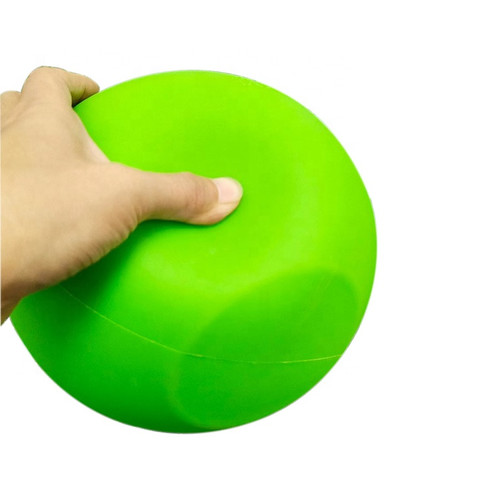 Customized Good Quality Rubber Kettlebell Soft Free Weight Fitness Dumbbell Water Filled Kettlebell Customized Good Quality Rubber Kettlebell Soft Free Weight Fitness Dumbbell Water Filled Kettlebell