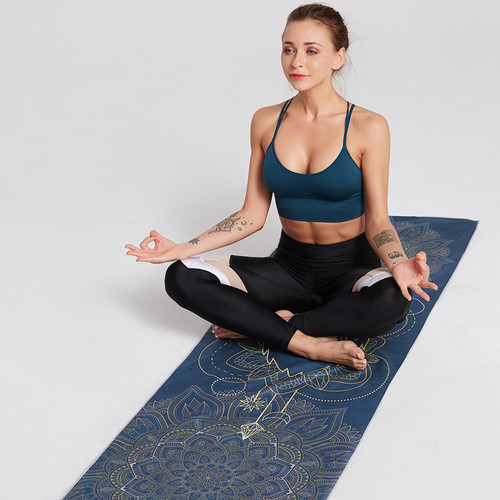 Yoga Mat Towel double-side Velvet Yoga Fitness Isolation Mat non-slip Folding Portable Sports Mat Towel Beach Quick Dry Towel Yoga Mat Towel double-side Velvet Yoga Fitness Isolation Mat non-slip Folding Portable Sports Mat Towel Beach Quick Dry Towel