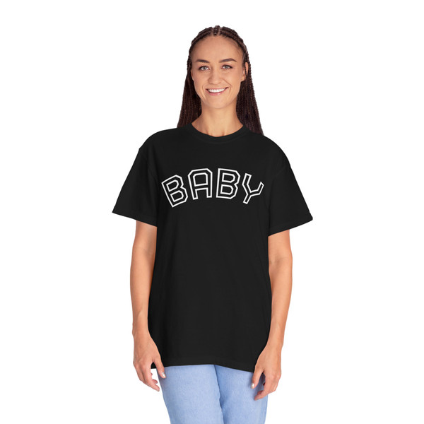 BABY Retro Outline Graphic T-Shirt — Black Casual Unisex Tee