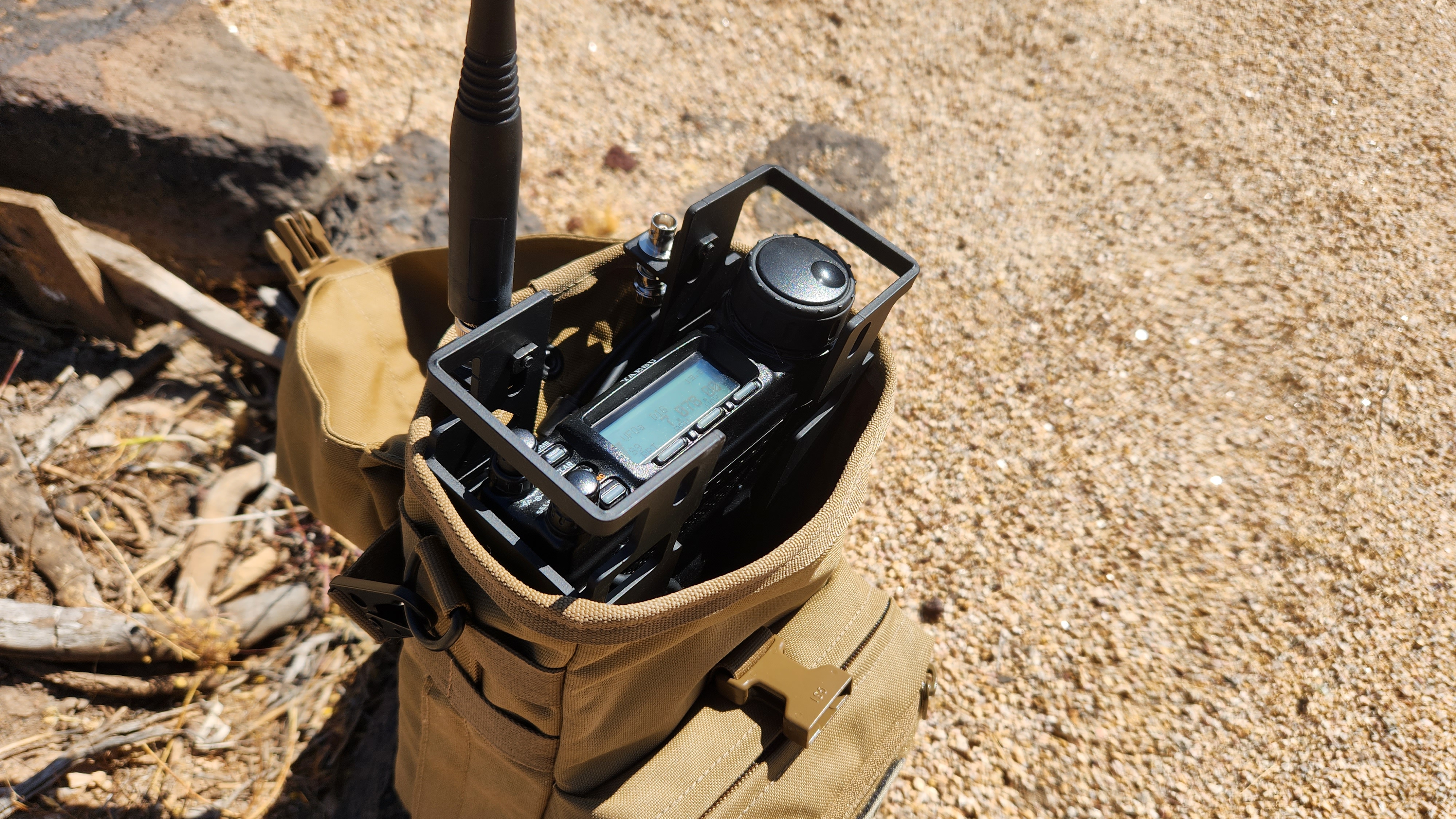 Yaesu - FT-817 / FT-817ND / FT-818 - Armoloq