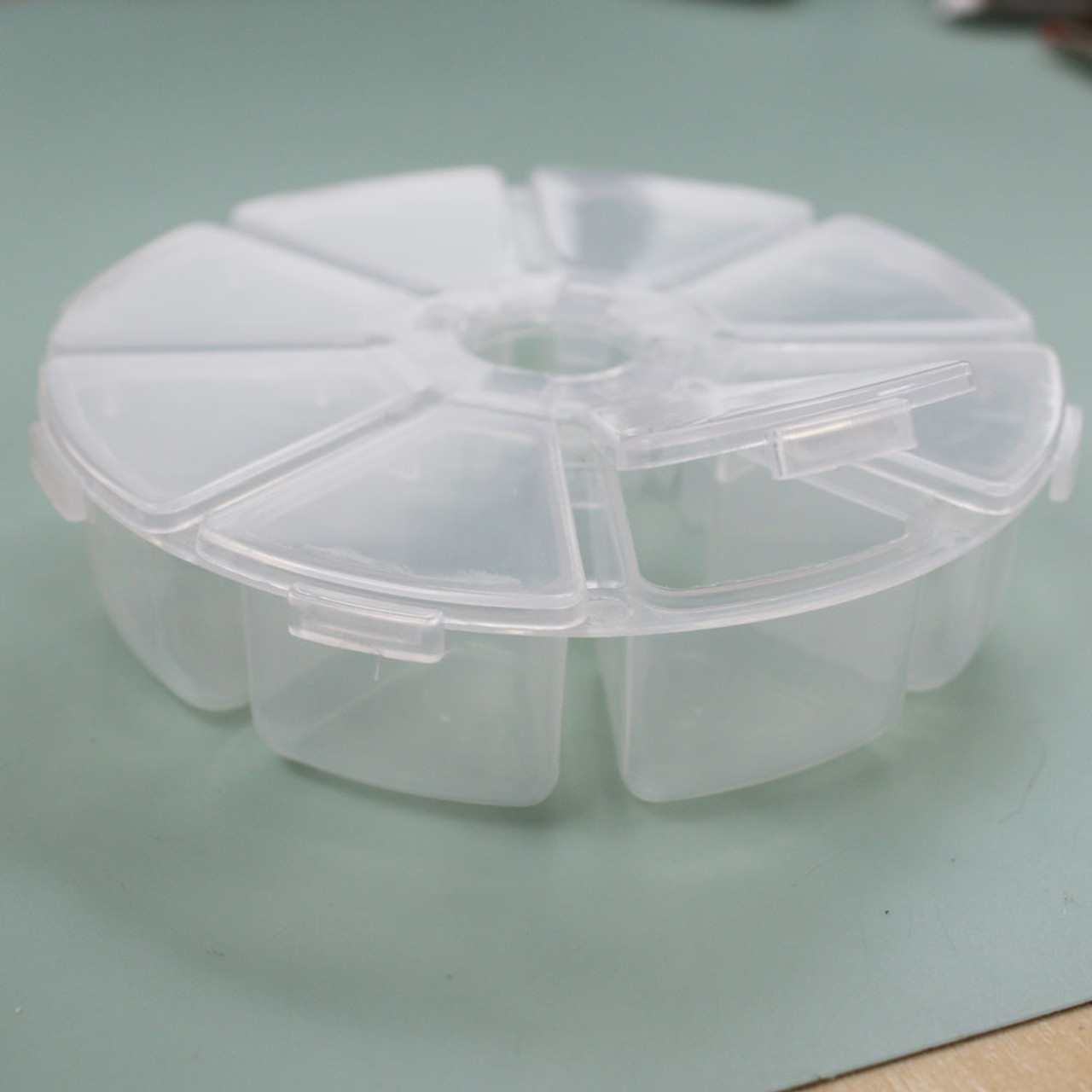 5pcs Round Plastic Boxes of 8 Compartments for Beads,plastic Containers,  Parts Storage Box,jewelry/sewing Tool Boxes 105mm 
