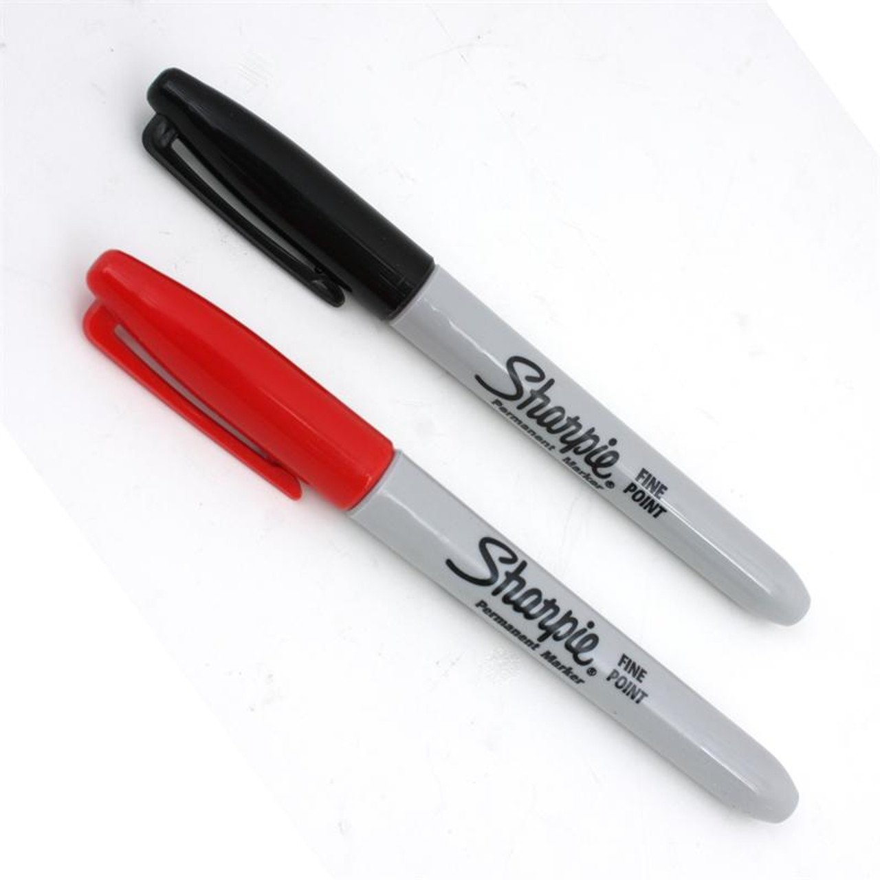 Sharpie Standard Fine Point Tip for Arch Crown Labels, Price Tags and More Available in Black or Red