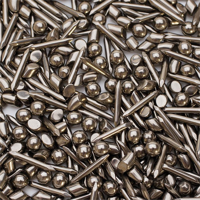 Highly-polished stainless steel shot consisting of pins, balls and tubes