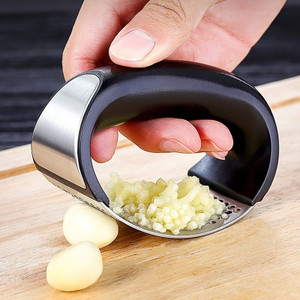 Anual Stainless Steel Garlic Press Manual Garlic Mincer Chopping Garlic Tools Curve Fruit Vegetable Tools Kitchen Gadgets Garlic Press Rocker Stainsteel Garlic Crusher Black Peeler And Metal Scraper Anual Stainless Steel Garlic Press Manual Garlic Mincer Chopping Garlic Tools Curve Fruit Vegetable Tools Kitchen Gadgets Garlic Press Rocker Stainsteel Garlic Crusher Black Peeler And Metal Scraper