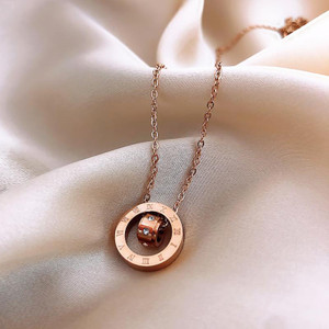 Rose gold titanium steel necklace female ins2023 new tide simple temperament hundred partner collarbone chain neck chain pendant jewelry Rose gold titanium steel necklace female ins2023 new tide simple temperament hundred partner collarbone chain neck chain pendant jewelry