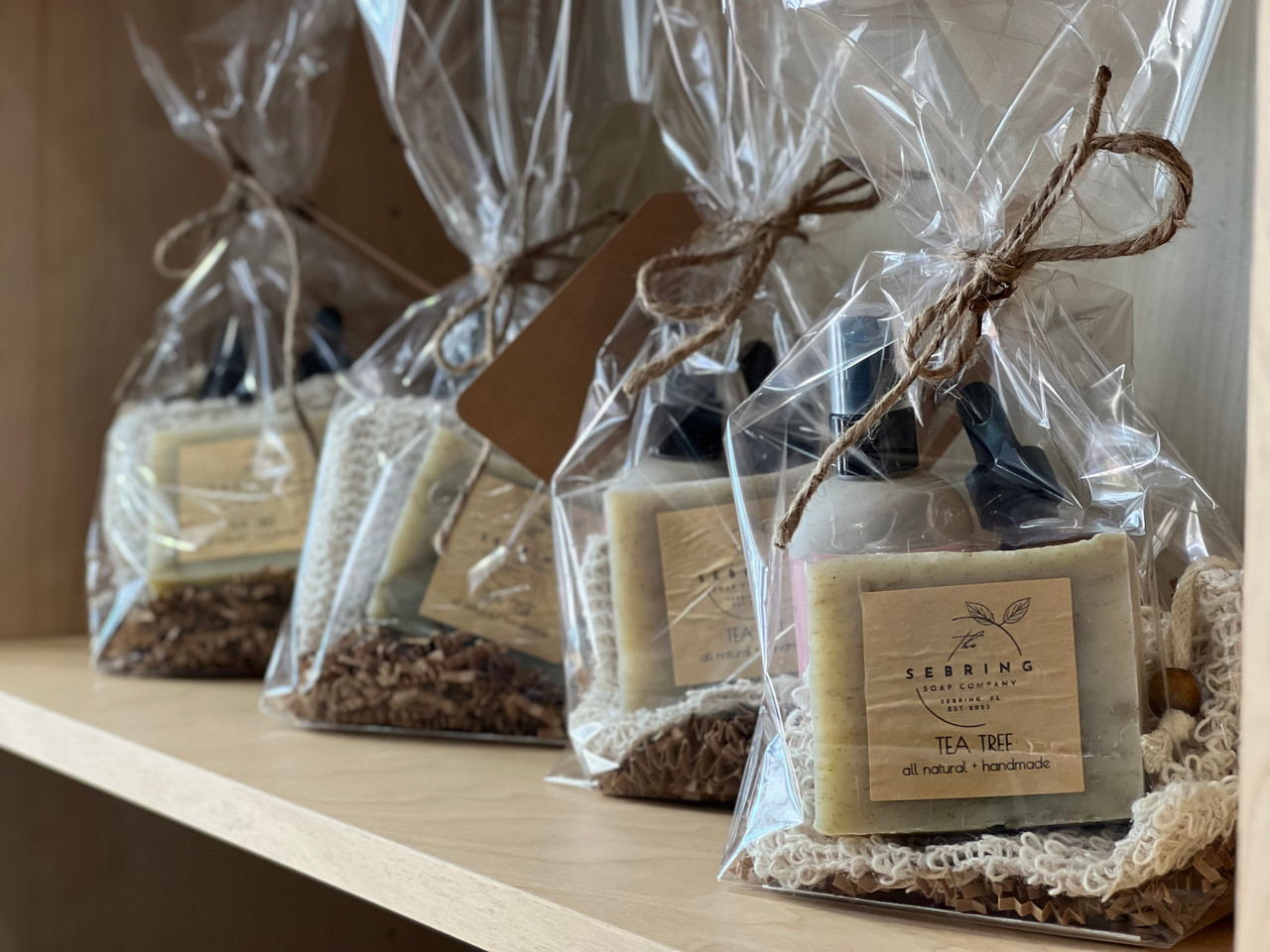 ​A Natural Approach to Treating Teenage Acne