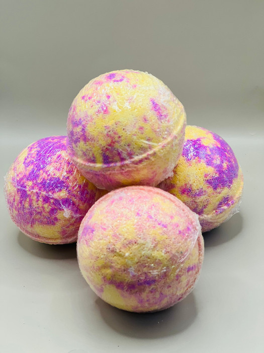 Honeysuckle Bath Bomb