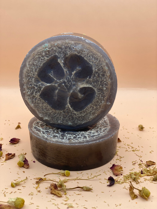 Men's Black Exfoliating Loofah Soap