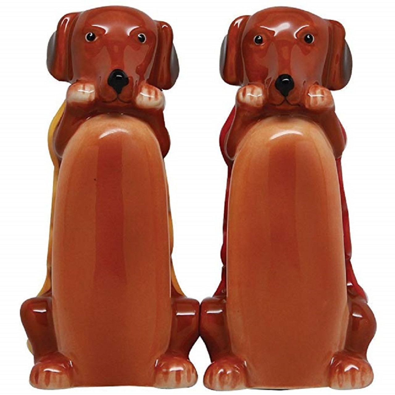 https://cdn11.bigcommerce.com/s-iiijx0/images/stencil/1280x1280/products/43770/81568/pac9477%20hot%20dogs%20salt%20and%20pepper%20shakers%201__15115.1701296554.jpg?c=2