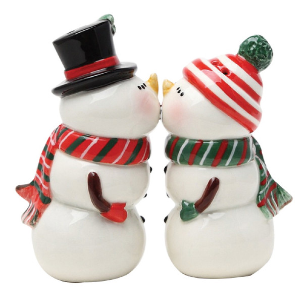 Snowman Couple Magnetic Salt and Pepper Shaker Set Christmas Winter