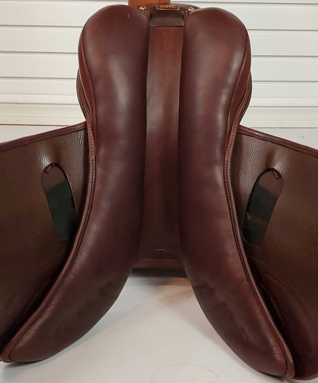 Used Stubben Zaria Optimum 17.5 Monoflap | Sprucewood Tack