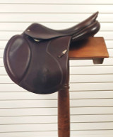 Used Equipe Performance Jump Saddle 17.5".