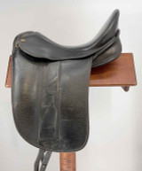 Used Sommer Dressage 18".