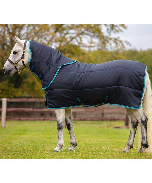 Horseware Amigo Insulator Pony Plus Medium (200g) Blanket with detachable hood.