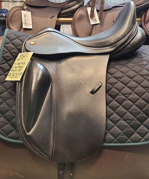 Used Kent & Masters S Series Dressage Saddle with Surface Blocks 18"