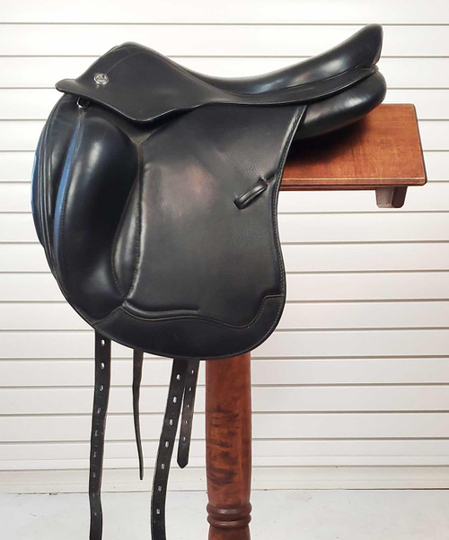 Used Prestige Denni 17".