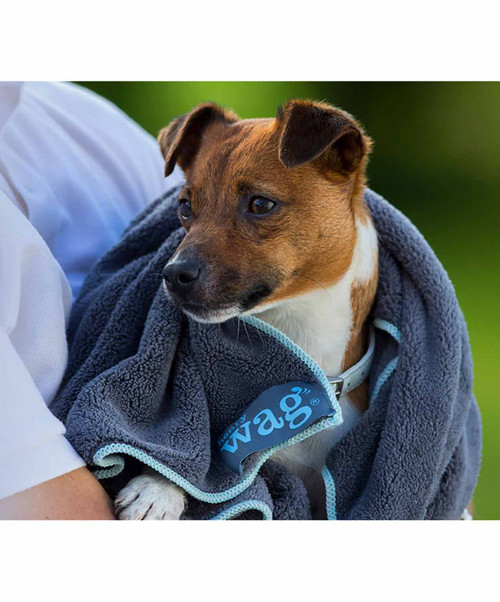 Henry Wag Microfibre Cleaning Towel 100cm x 70cm.