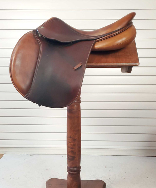 Used Devoucoux Socoa 17.5".