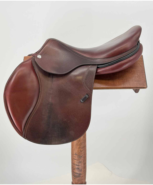 Used CWD Jump Saddle 18.5".