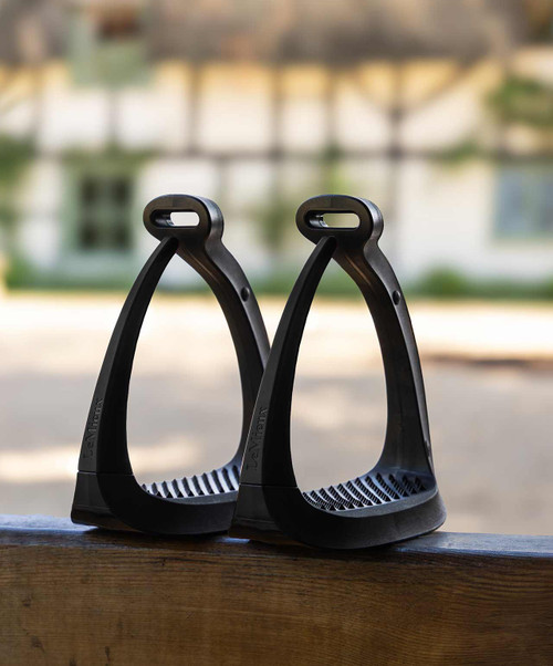 LeMieux VectorFlex  Stirrup.