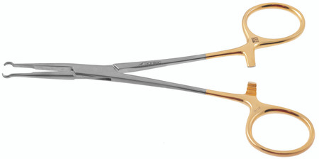 516-700 - VASECTOMY FIXATION CLAMP 3mm RING 5 1/2"