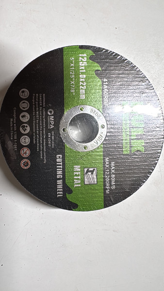 Steel Cutting disc for either heave gauge steel or general purpose cutting of multiple materials.