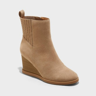 New - Women's Cypress Winter Boots - Universal Thread Taupe 9