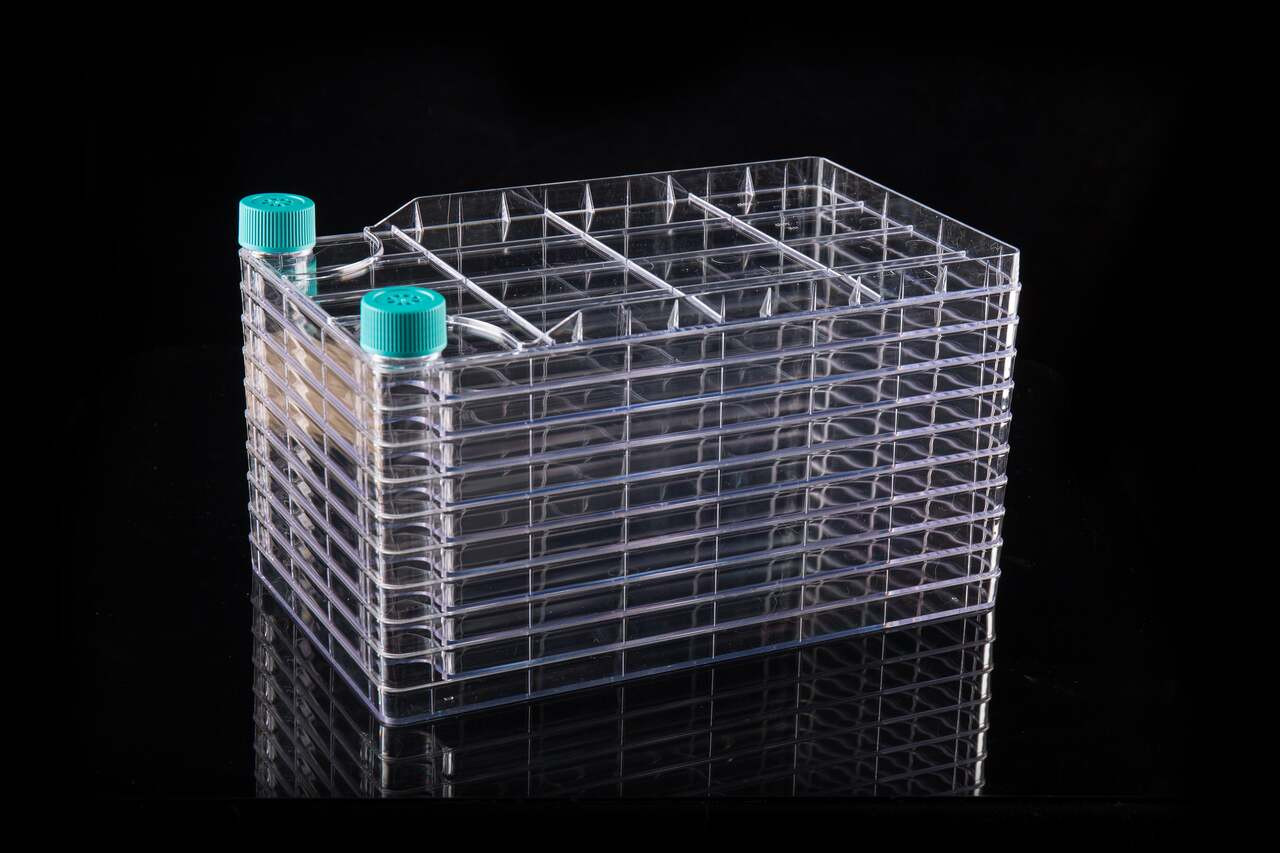 Nest BioFactory 10 Chamber;  2 Wide Plug Seal Caps; Total culture area: 6335cm2; TC; sterile, 1/pk, 6/cs (with 12 sterile wide vent caps included separately)