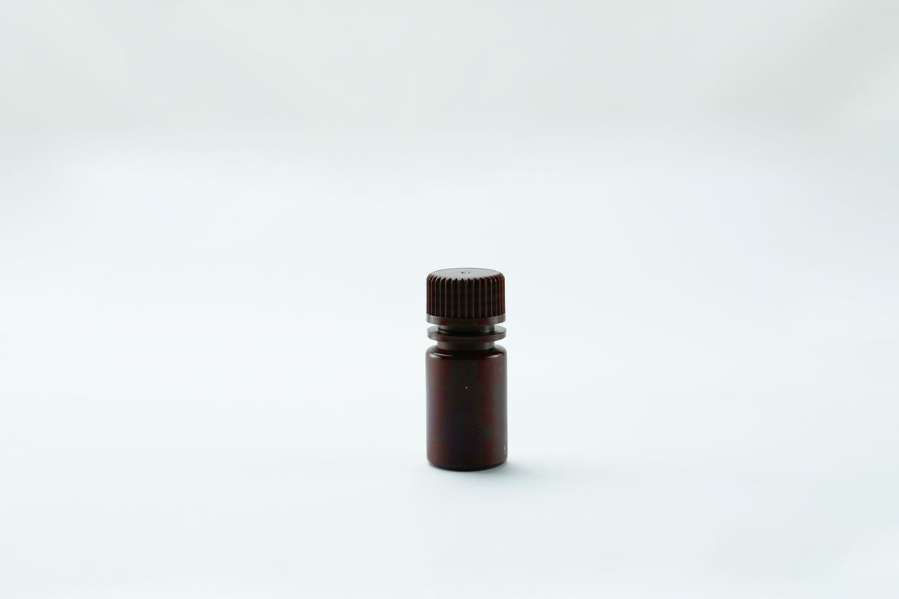 15ml Amber Color Round PP Storage Bottle, Wide Mouth, Sterile, 20/pk, 400/cs