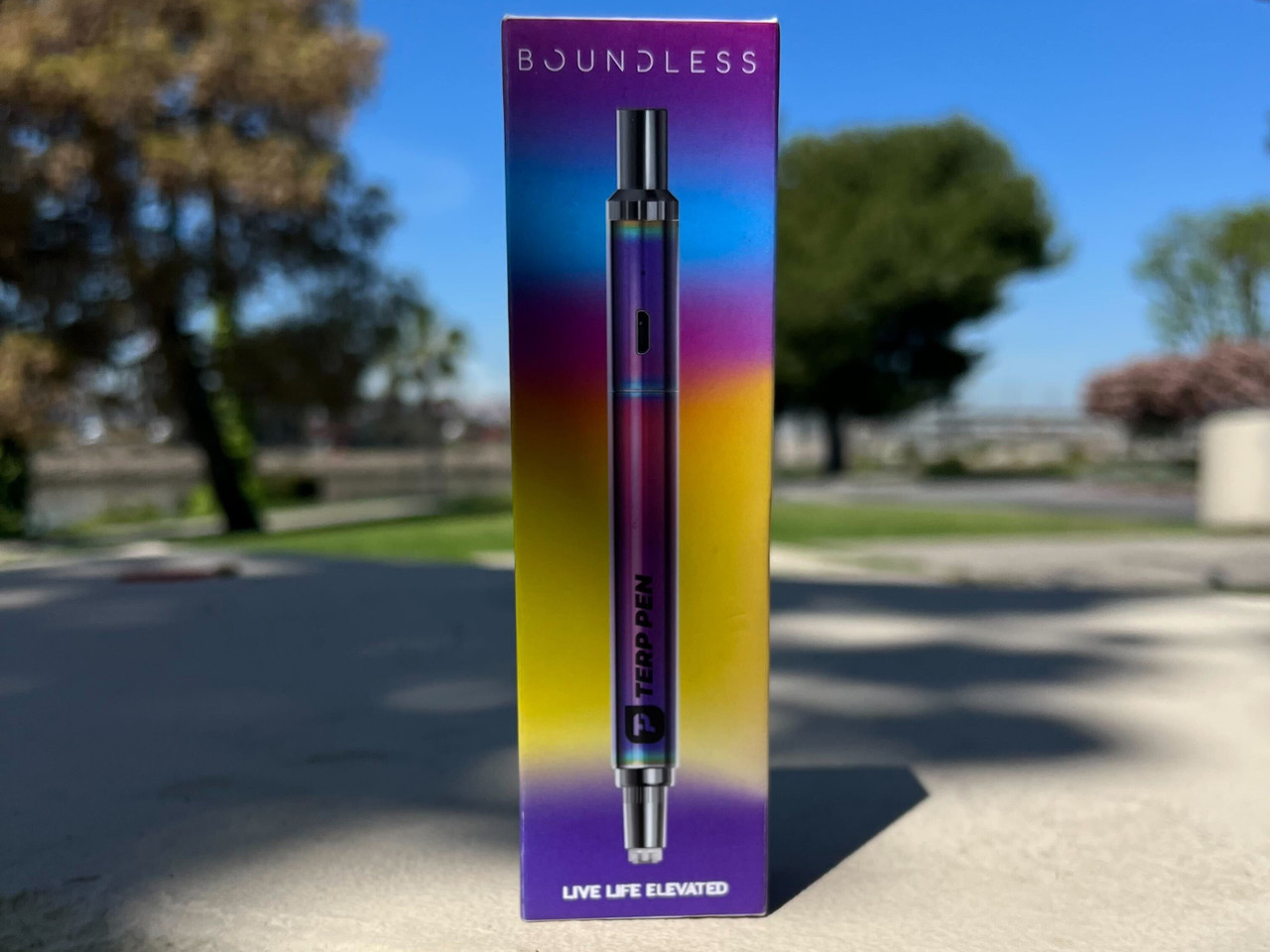 Boundless - The Terp Pen | Rainbow Chrome