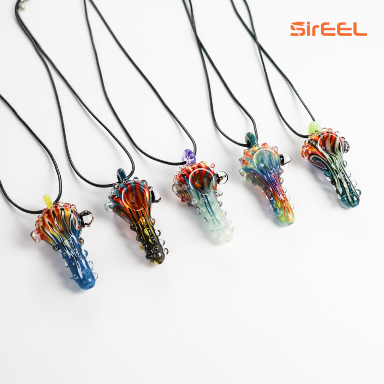 SirEEL Wig Wag Wonder Glass Pendant MiniPipe | Black Necklace Included