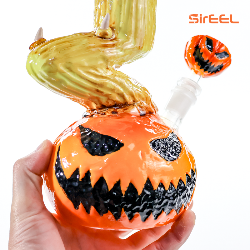 SirEEL - 9" Bong-O-Lantern with Flower Bowl, Gourdgeous Ember Color